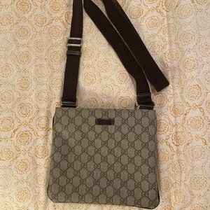 Gucci Leather GG Supreme Cross Body Messenger Bag